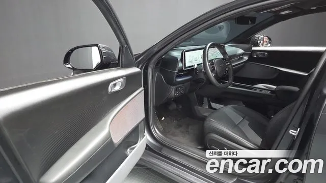 Hyundai IONIQ 6 2023 thumb 10