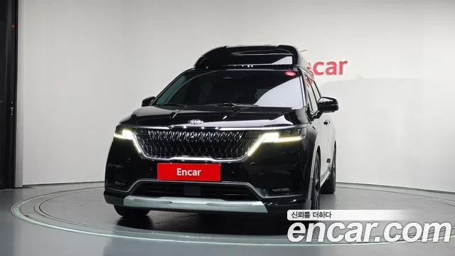 Kia Carnival 2021 thumb 3