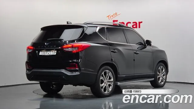 KG_Mobility_Ssangyong Rexton 2018 thumb 2