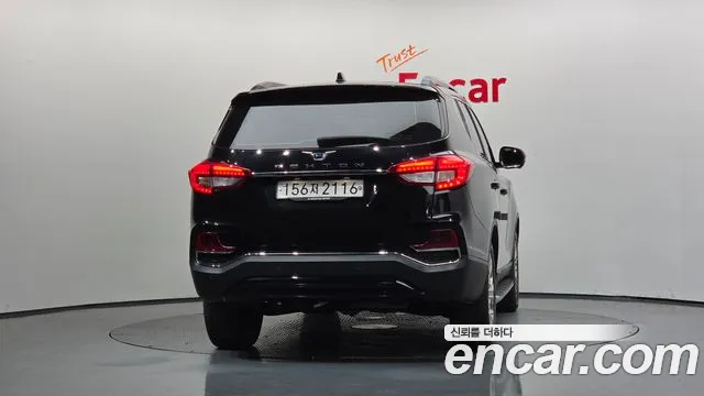 KG_Mobility_Ssangyong Rexton 2018 thumb 4