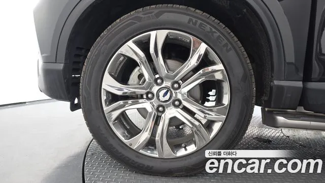 KG_Mobility_Ssangyong Rexton 2018 thumb 5
