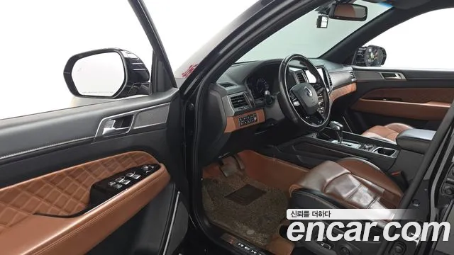 KG_Mobility_Ssangyong Rexton 2018 thumb 10