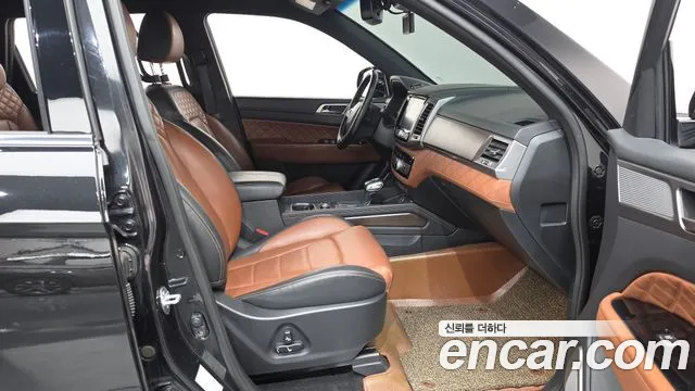 KG_Mobility_Ssangyong Rexton 2018 thumb 11