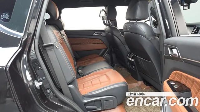 KG_Mobility_Ssangyong Rexton 2018 thumb 12