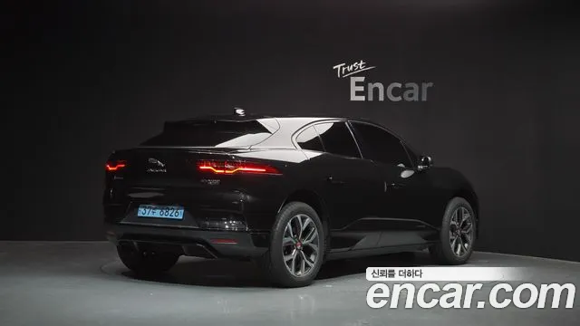 Jaguar I-PACE 2019 thumb 2