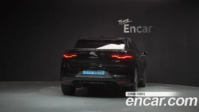 Jaguar I-PACE 2019 thumb 4