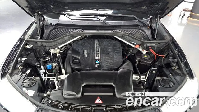 BMW X6 2015 thumb 6