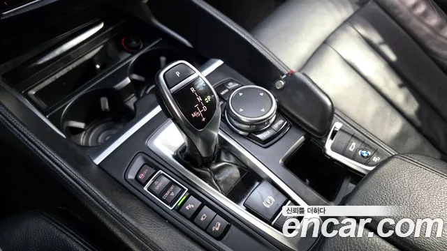 BMW X6 2015 thumb 9