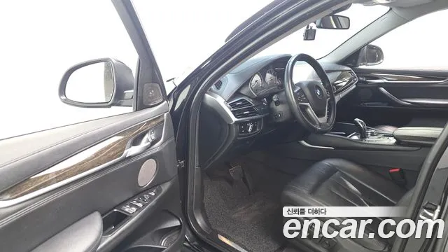 BMW X6 2015 thumb 11