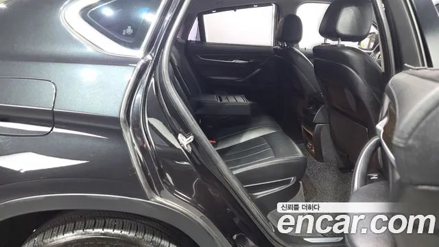 BMW X6 2015 thumb 12