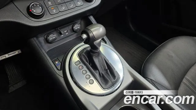 Kia Sportage 2015 thumb 9