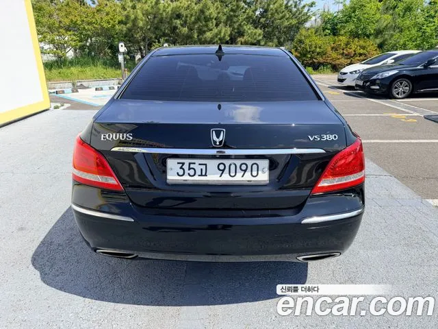Hyundai Equus 2012 thumb 4