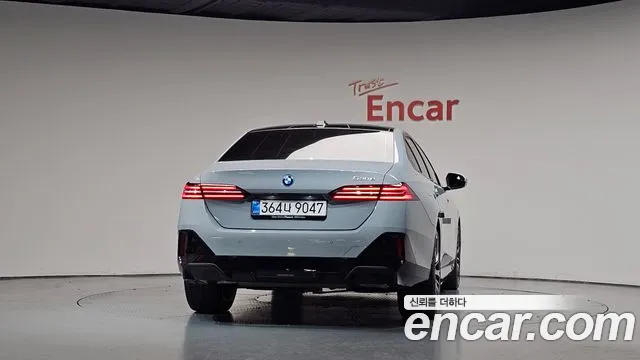 BMW 5 серии 2026 thumb 3