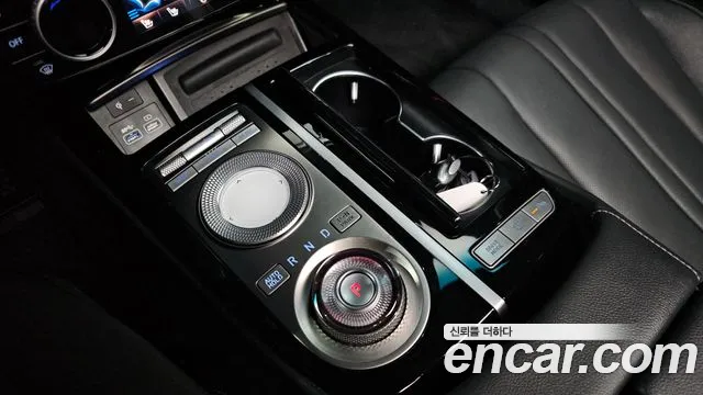 Genesis G80 2022 thumb 8
