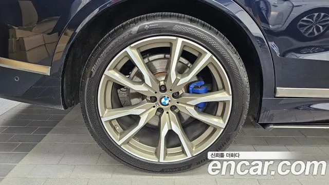 BMW X7 2019 thumb 5