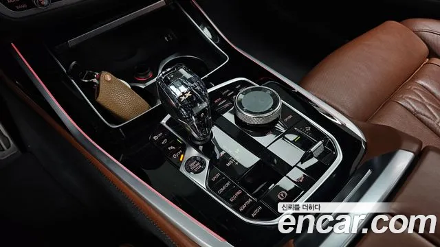 BMW X7 2019 thumb 9