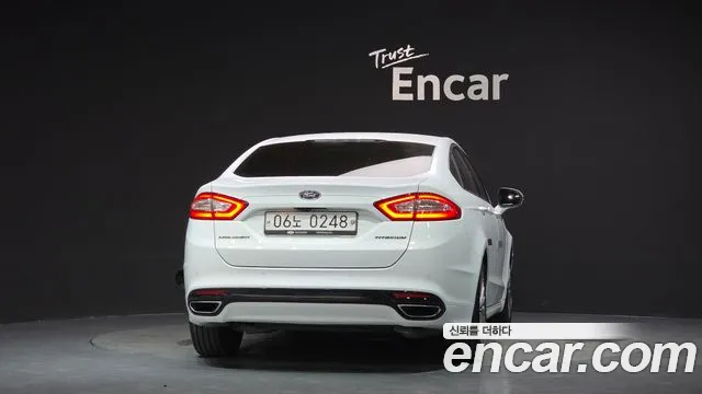 Ford Mondeo 2016 thumb 4