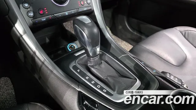 Ford Mondeo 2016 thumb 9