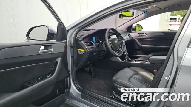 Hyundai Sonata 2016 thumb 10