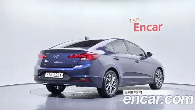 Hyundai Avante 2018 thumb 2