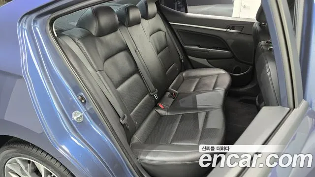 Hyundai Avante 2018 thumb 11
