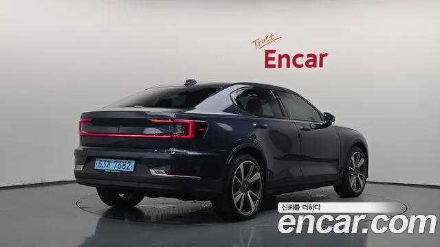 Polestar 2 2022 thumb 2