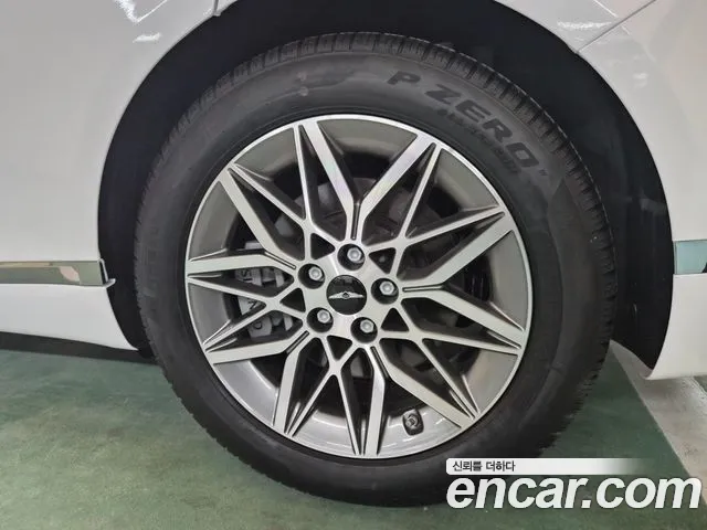 Genesis G80 2024 thumb 5