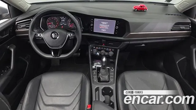 Volkswagen Jetta 2020 thumb 7