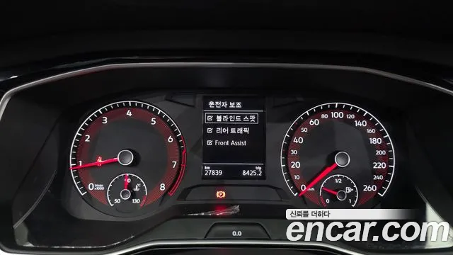 Volkswagen Jetta 2020 thumb 8
