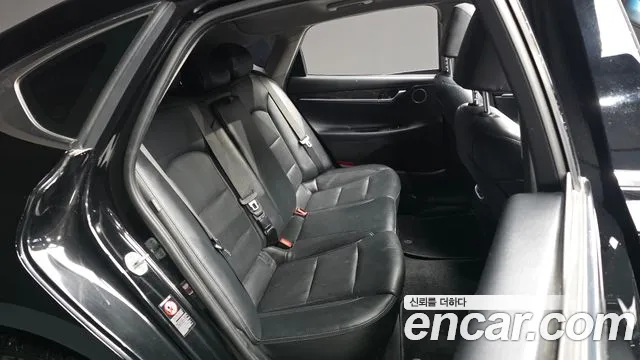Hyundai Grandeur 2016 thumb 12