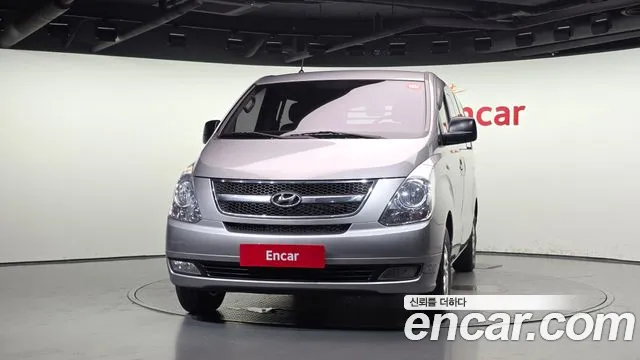 Hyundai Starex 2013 thumb 3