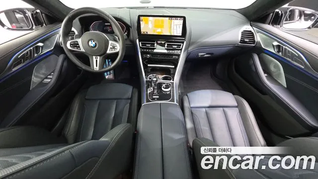BMW 8 серии 2025 thumb 7