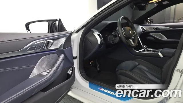 BMW 8 серии 2025 thumb 10