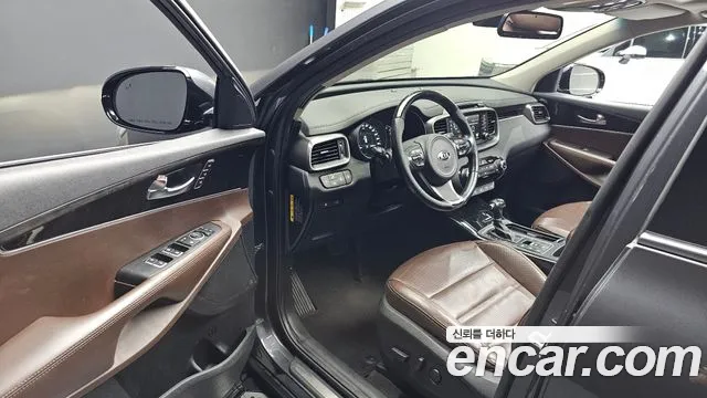 Kia Sorento 2015 thumb 10