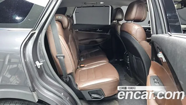 Kia Sorento 2015 thumb 11