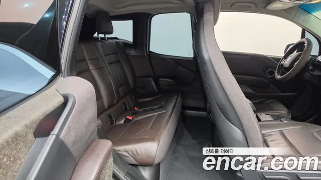 BMW i3 2015 thumb 11