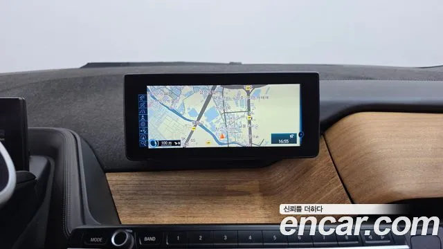 BMW i3 2015 thumb 12