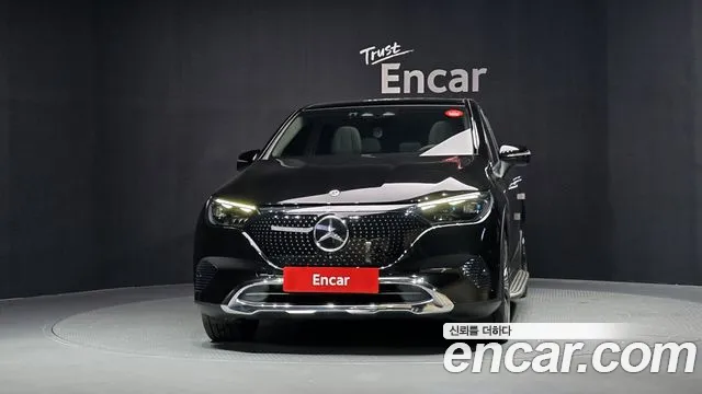 Mercedes-Benz EQE 2023 thumb 3
