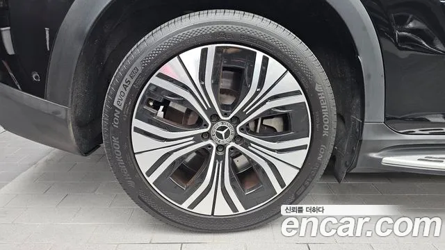Mercedes-Benz EQE 2023 thumb 5