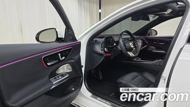Mercedes-Benz E-Класс 2024 thumb 9