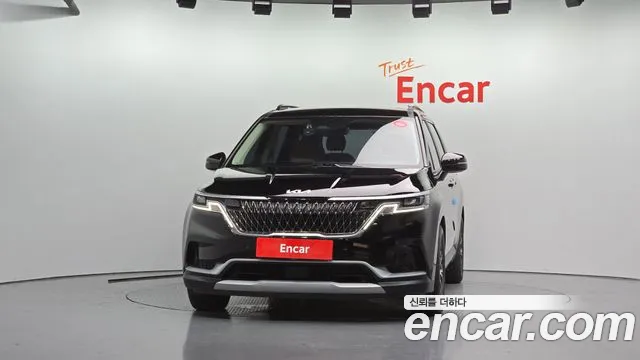 Kia Carnival 2022 thumb 3