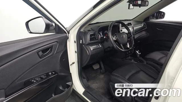 KG_Mobility_Ssangyong TIBOLI 2020 thumb 11
