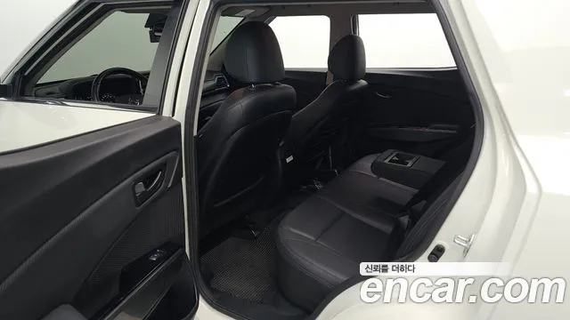 KG_Mobility_Ssangyong TIBOLI 2020 thumb 12