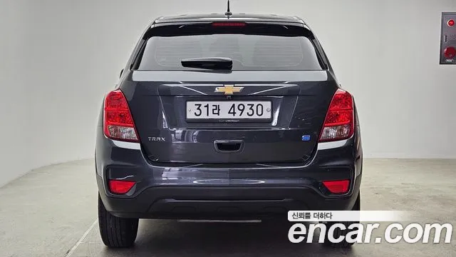 Chevrolet Tracker 2017 thumb 4