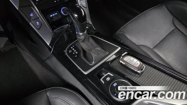Hyundai i40 2014 thumb 9