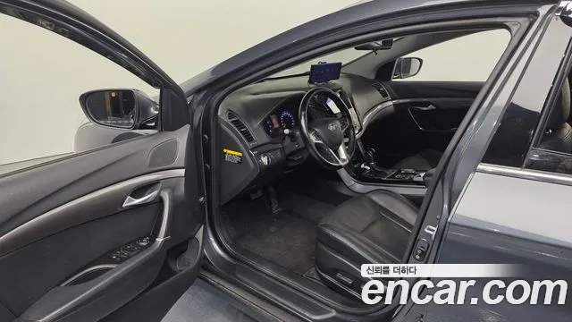 Hyundai i40 2014 thumb 10