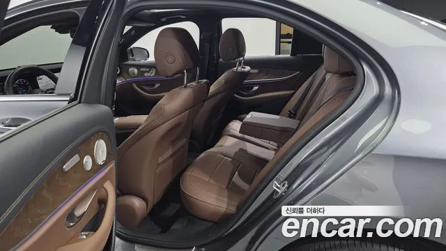 Mercedes-Benz E-Класс 2021 thumb 11