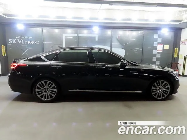Genesis G80 2017 thumb 3