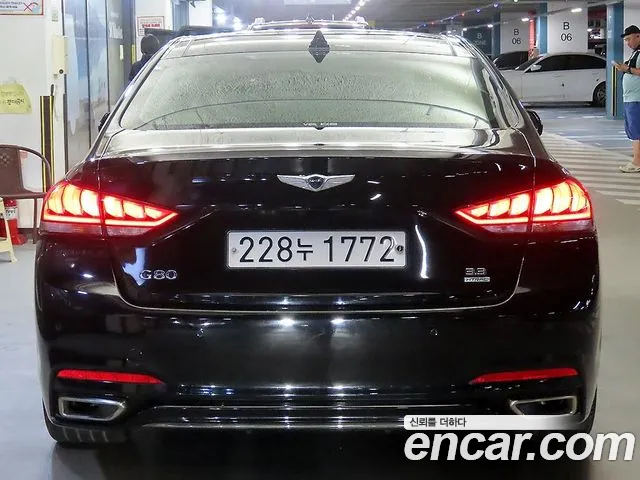 Genesis G80 2017 thumb 5