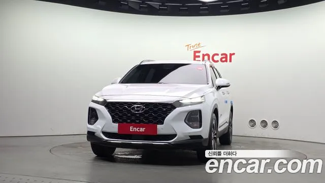 Hyundai Santa Fe 2018 thumb 3